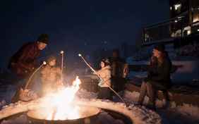 Stockbrot am Lagerfeuer - Foto: Manuel Kottersteger